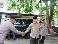 Kapolres Metro Jakarta Utara Silaturahmi Kediaman Habib Abdullah Bin Alwi Al Atthas, Pimpinan Majelis Ta’lim Wattaddzikir Qodrulatthas