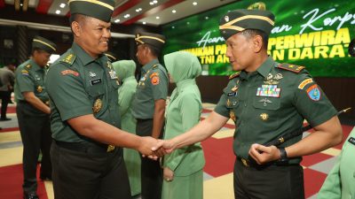 Wakasad Terima Laporan Korps Kenaikan Pangkat 12 Pati TNI AD