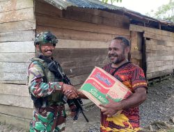 Tali Asih Paket Sembako Satgas Habema Disambut Bahagia Warga Kokamu