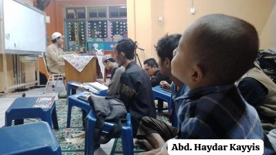 Selama Ini Kita Belum Menegakkan Islam, Kita Hanya Mengajarkan dan Menyebarkan Islam di Indonesia