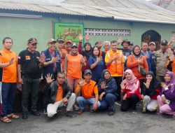 Grebeg Lumpur dan Kerja Bakti Mandiri di Jl. Mangga RT 002 RW 05, Kelurahan Gunung Sahari Selatan, Kemayoran