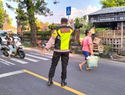 Hadir Melayani, Commander Wish Polsek Blahbatuh Melalui PH Pagi
