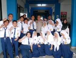 Kapolsek Pademangan Kompol Immanuel Sinaga Disambut Antusias di SMP N 42 Jakarta