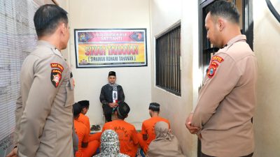 Polres Inhil Giat Siraman Rohani bagi Tahanan Selama Ramadhan