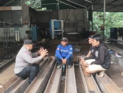 Bhabinkamtibmas Singakerta Sambangi Gibran Jaya Las, Wujud Sinergi Jaga Kamtibmas Jelang Nyepi dan Idul Fitri