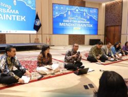 Mendiktisaintek Brian Yuliarto Ngopi Bareng dan Iftar Bersama Jurnalis