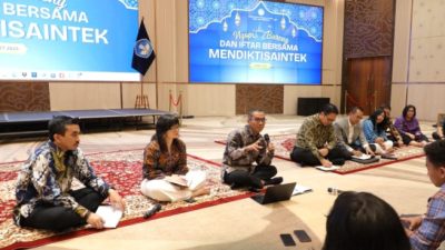 Mendiktisaintek Brian Yuliarto Ngopi Bareng dan Iftar Bersama Jurnalis