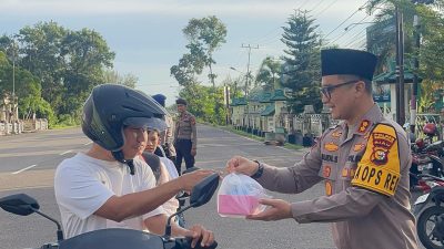 Polres Bengkalis Gelar Kegiatan Serabi Bengkalis Sebar Bantuan Sosial dan Rezeki Polres Bengkalis