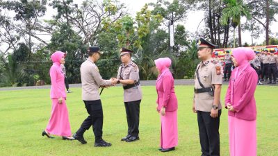 Kapolres Kuansing Pimpin Serah Terima Jabatan Kapolsek Cerenti