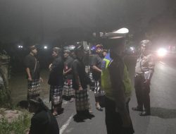 Polsek Blahbatuh Kawal Keberangkatan Pecalang Adat ke Gelar Agung Pecalang Bali