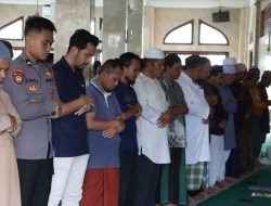 Polres Gianyar Gelar Doa Bersama untuk Tiga Anggota Polri yang Gugur di Way Kanan