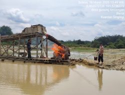 Polsek Benai Tindak Tegas Aktivitas PETI di Desa Gunung Kesiangan, Dua Rakit Dimusnahkan