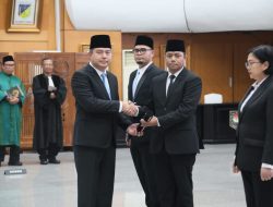 Lantik Pejabat Administrator, Sekjen Kemendagri Tekankan Jaga Amanah dan Hadirkan Inovasi