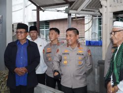 Kapolda Metro Jaya Gelar Bakti Sosial di Yayasan Al-Mubarokah, Jakarta Selatan