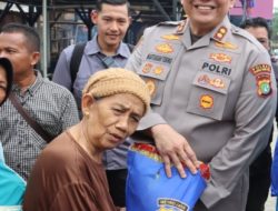 Bakti Sosial  Ramadhan Berkah Kapolres Bagikan Sembako di Muara Angke
