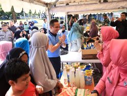 Panglima Koops Udara II Tinjau Bazar dan Pasar Murah dalam Rangka HUT ke-79 TNI AU