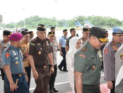 Komandan Lantamal I Sambut Kedatangan Kepala Kepolisian Republik Indonesia (Kapolri)