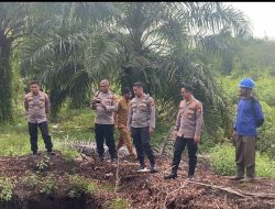 Kapolres Bengkalis Tinjau Embung dan Kanal Bloking, Tegaskan Kesiapsiagaan Hadapi Karhutla