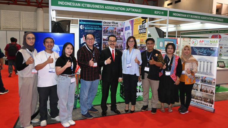 APTIKNAS Turut Berpartisipasi di Solartech Indonesia 2025, Pameran Dagang Terbesar di ASEAN