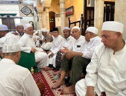 Kapolres Metro Jakut Hadiri Haul Akbar Habib Husein Bin Abubakar Alaydrus ke-277 Di Mesjid Luar Batang Penjaringan.