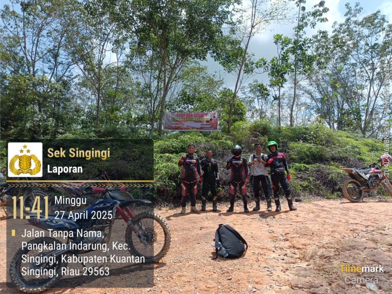 Polsek Singingi Patroli dan Sosialisasi Pencegahan Karhutla di Wilayah Desa Logas