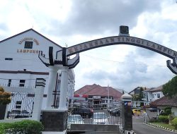 KEJATI Limpahkan Penanganan Laporan DPP KAMPUD Terkait Tipikor 6 Proyek Dinas Pendidikan Pesawaran TA 2023 Ke KEJARI