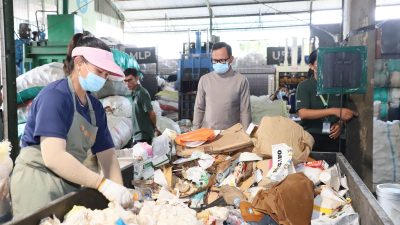 Wamendagri Bima Arya Pacu Provinsi Bali Maksimalkan Pengelolaan Sampah