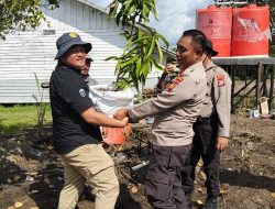 Manager PT Oscar Ulang Tahun, Kapolres Inhil Hadiahi Bibit Pohon