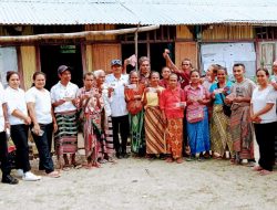 PEMERINTAH  DESA FATUKUSI , SALURKAN BANTUAN LANGSUNG TUNAI  KEPADA 31 KEPALA KELUARGA