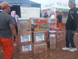 KATAR Sunter Agung Serahkan Bantuan kepada Warga Terdampak Kebakaran Kapuk  Muara