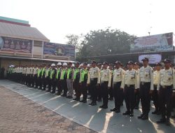 Polres Pelabuhan Tanjung Priok Semarakkan Hari Bhayangkara ke-79 Lewat Lomba PBB, Senam Tongkat, dan Borgol