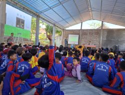 Tingkatkan Kesadaran Siswa, Koramil dan Polsek Bantur Berikan Materi Bahaya Bullying di SDN 1 Bantur