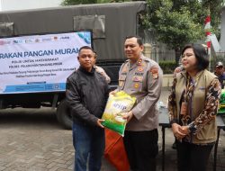 Polres Pelabuhan Tanjung Priok Gelar Gerakan Pangan Murah kepada Buruh Tenaga Kerja Bongkar Muat Pelabuhan dan Supir Truck