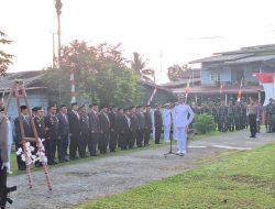 Danlanal Simeulue Pimpin Upacara Ziarah dan Tabur Bunga Pada Peringatan HUT Ke-80 Kemerdekaan RI