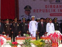 Danlanal Simeulue Hadiri Upacara Pengibaran Bendera Merah Putih dan Detik-Detik Proklamasi HUT Ke-80 Kemerdekaan RI di Kabupaten Simeulue