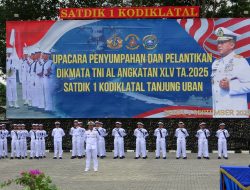 Dankodiklatal Pimpin Upacara Pelantikan dan Penyumpahan Siswa Dikmata TNI AL Angkatan 45 Satdik 1 Kodiklatal Tanjung Uban