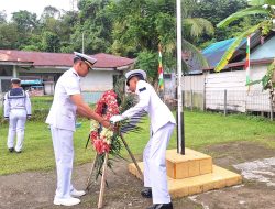 Lanal Simeulue Laksanakan Ziarah dan Tabur Bunga Dalam Rangka Memperingati HUT Ke-80 TNI AL