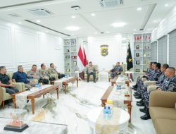 Tingkatkan Soliditas TNI-Polri, Komandan Kodaeral I Laksanakan Kunjungan Silaturahmi Ke Kapolda Sumut