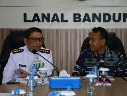 Komandan Lanal Bandung Bacakan Memorandum Jelang Serah Terima Jabatan