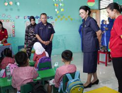 Pengawas Cabang Ambon Yayasan Hang Tuah Ny. Inca Hanarko Djodi Tinjau Sarpras dan Komitmen Tingkatkan Kualitas Pendidikan