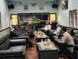 Silaturahmi Pererat Sinergi, Danlanal Bengkulu Sambut Kepala Kantor Wilayah Direktorat Jenderal Imigrasi Bengkulu