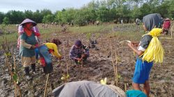 Pelaksanaan Penanaman Pohon Mangrove Tahap Kedua di Kampung Tipar Cianjur Jawa Barat