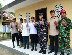 Dalam Rangka Karya Bakti TNI AL, Komandan Lanal Bandung Resmikan Mushola SDN Nelayan di Kampung Pajagan Cisolok Sukabumi