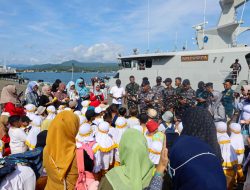 Tanamkan Jiwa Bahari Sejak Dini, Kodaeral IX Terima Kunjungan Edukasi Sekolah RA Almeera Islamic School Ke KRI Posrpa-870