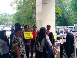 Polsek Kelapa Gading Gelar Patroli Jalan Kaki dan Sosialisasi Layanan Polisi 110 di Mahaka Square
