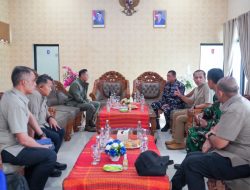 Dankodaeral I Sambut Kedatangan Menko dan Pangkogawilhan I Dalam Rangka Penanggulangan Bencana di Sumatera Utara