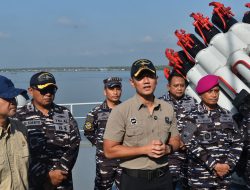 Wadan Kodaeral I Dampingi Menko Bidang Infrastruktur dan Pembangunan Kewilayahan Tinjau Lokasi Berdampak Banjir di Aceh-Sumut