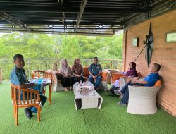 Peringati Hari Armada RI Tahun 2025, Komandan Lanal Bandung Anjangsana Ke Pangarmabar/Pangarmada Laksamana TNI (Purn) Achmad Taufiq Rochman