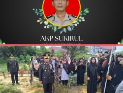 Kapolres inhil AKBP Farouk Oktora Pimpin langsung Upacara  Pemakaman Alm. AKP Sukirul