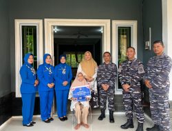 Pemberian Tali Asih Kepada Ahli Waris Pelaku Sejarah Pertempuran Aru 1962